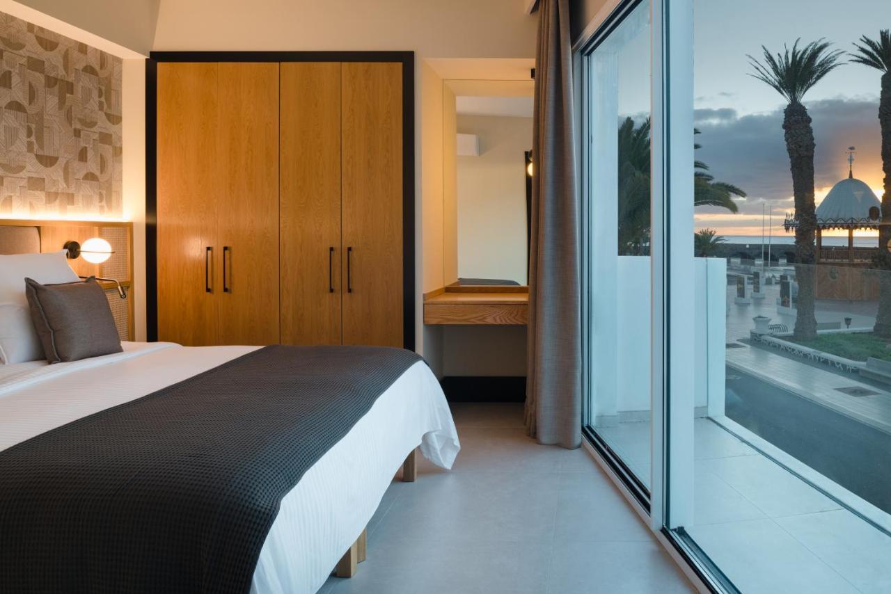 Blue Marina Suites - Boutique Apartments Arrecife  Bagian luar foto