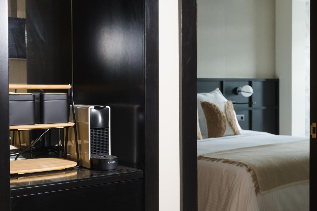 Blue Marina Suites - Boutique Apartments Arrecife  Bagian luar foto