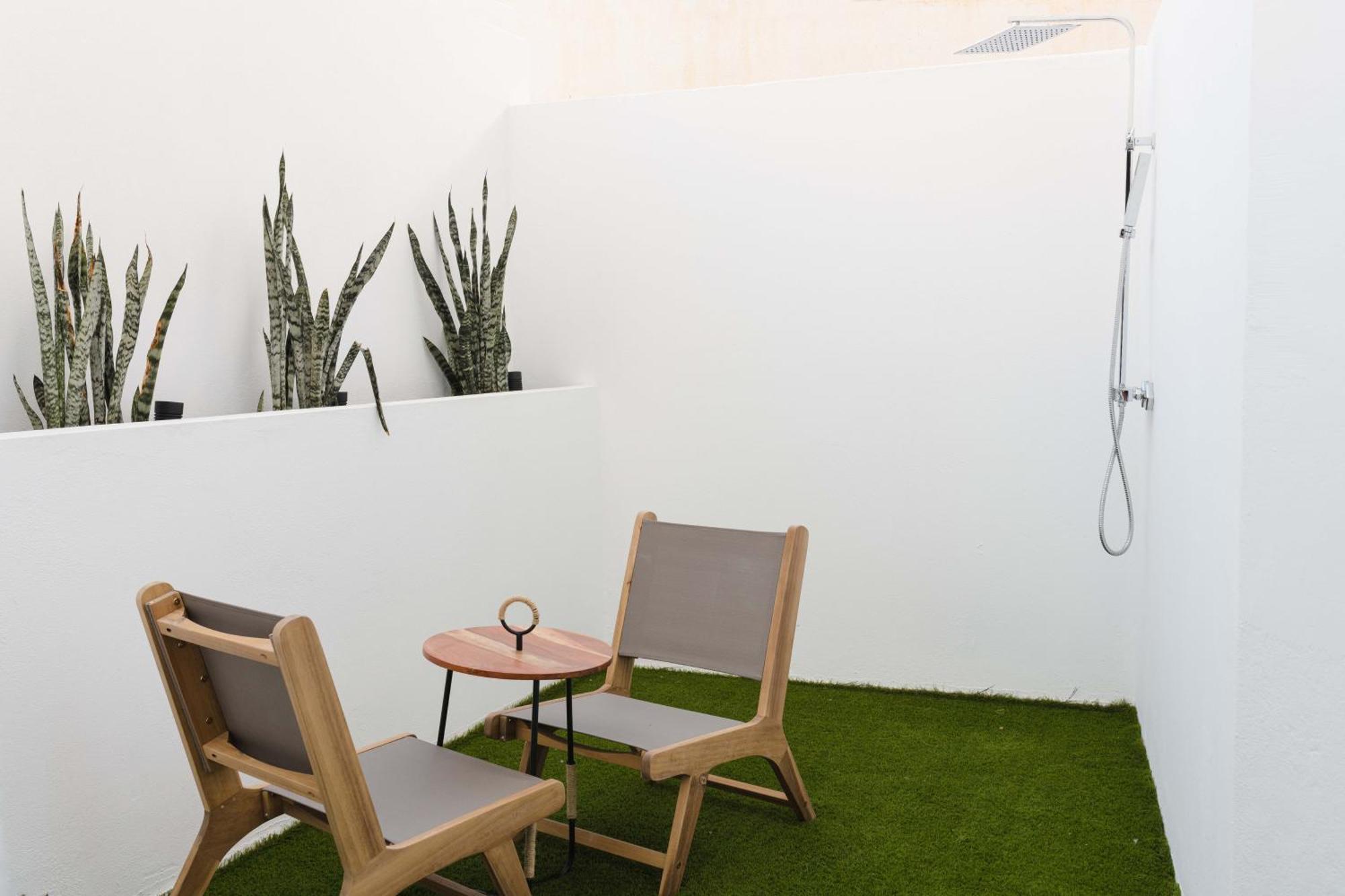 Blue Marina Suites - Boutique Apartments Arrecife  Bagian luar foto