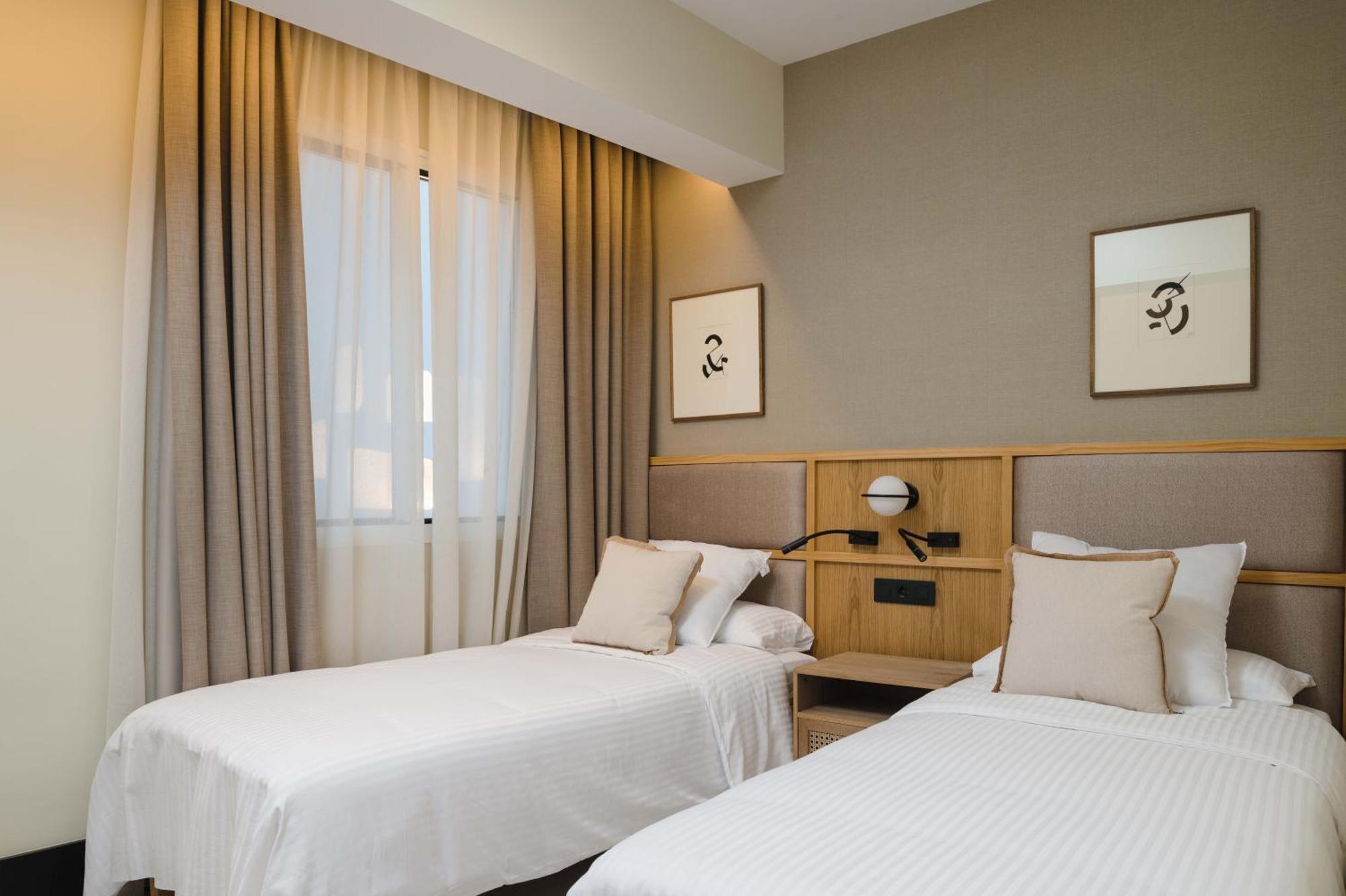 Blue Marina Suites - Boutique Apartments Arrecife  Bagian luar foto