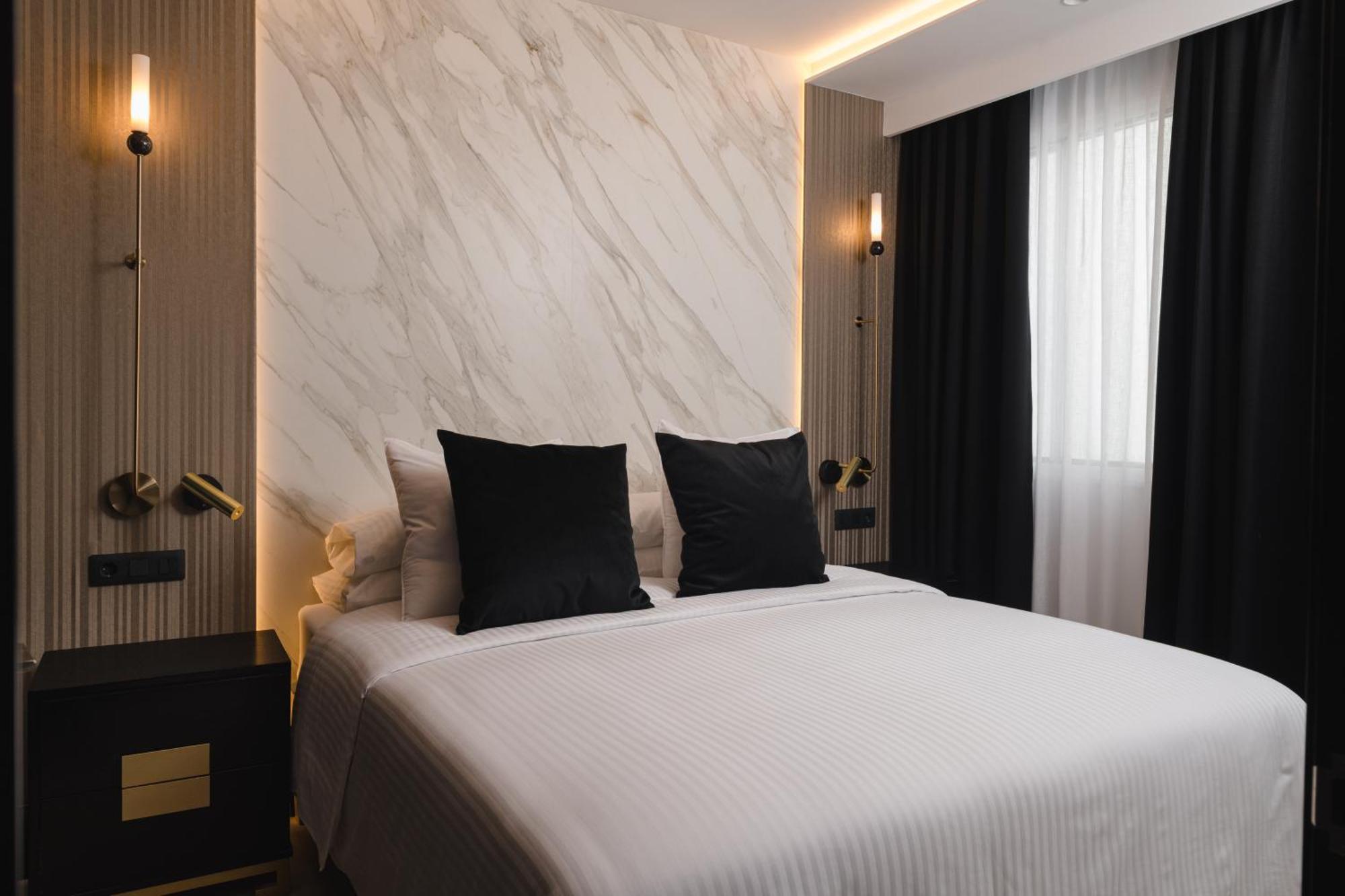 Blue Marina Suites - Boutique Apartments Arrecife  Bagian luar foto